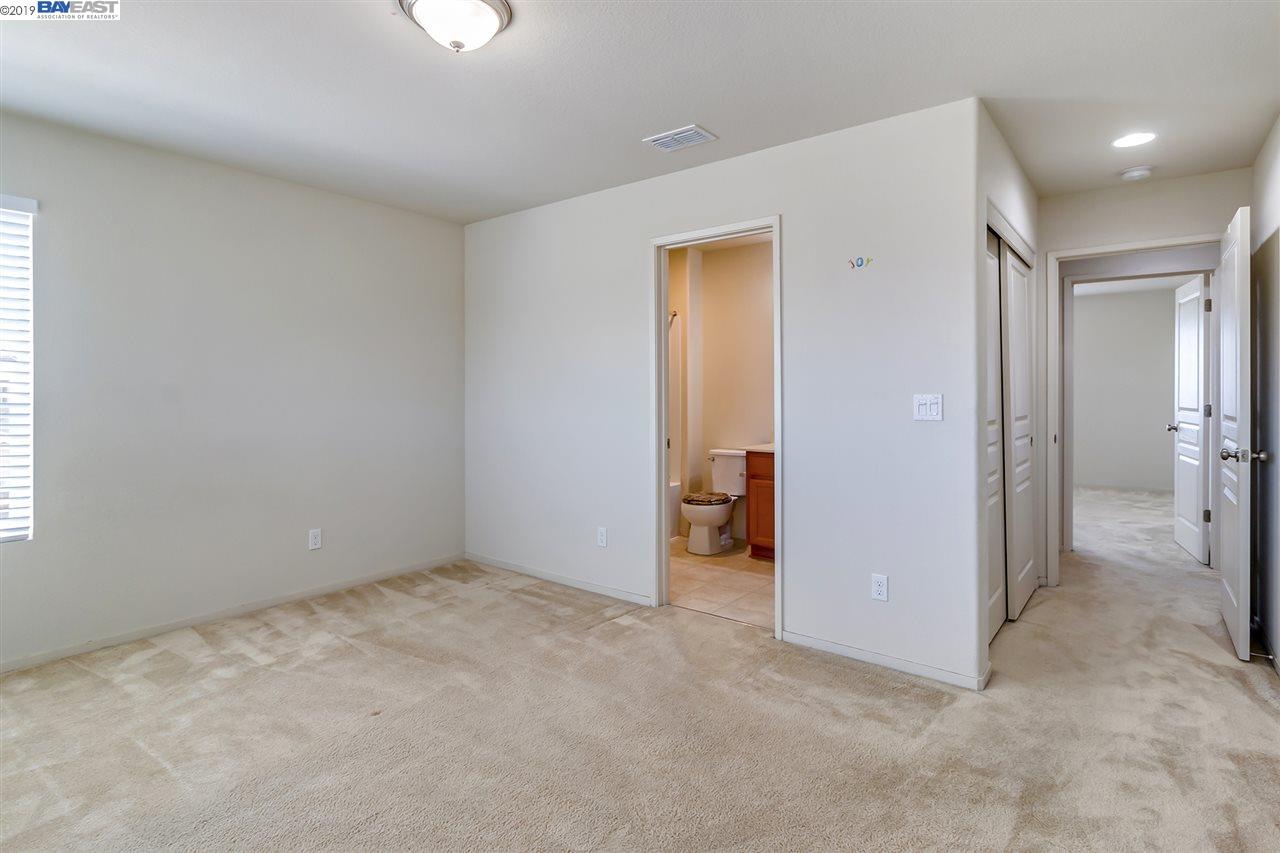 Lathrop Ca 95330 445 000 Www Angelicarobles Com Mls 40865013