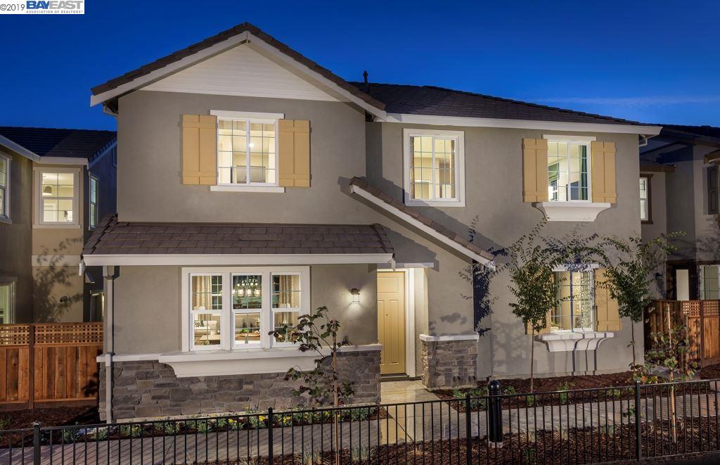 Mls 40870381 1 020 240 Www Caitlinrphillips Com 2546 Admiral