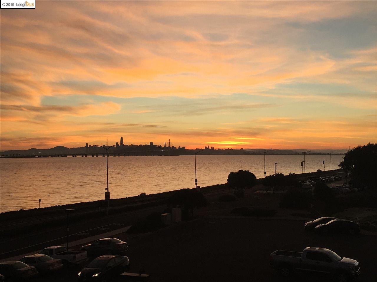 2 Anchor Drive 378 F378 Emeryville Ca 94608 499 000 Www