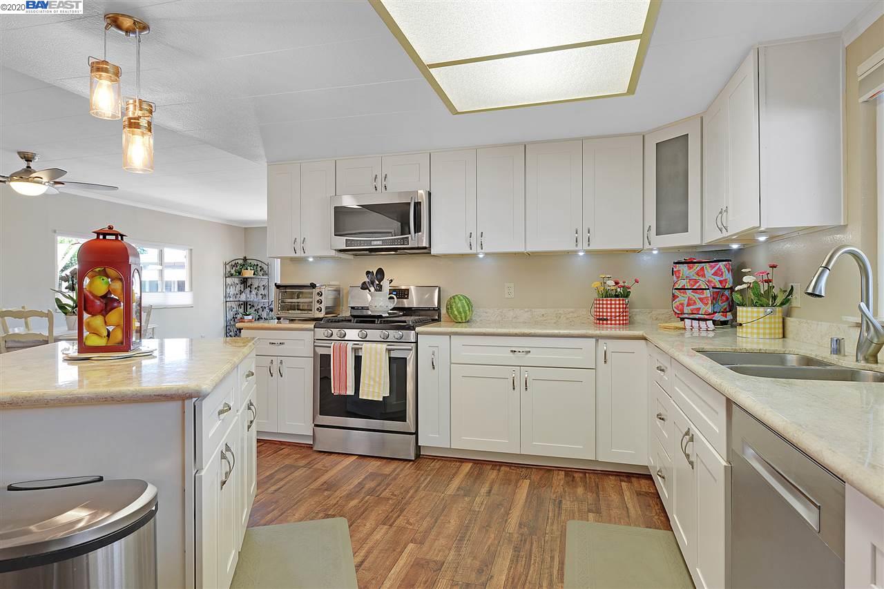 Cathy Kari Ck Real Estate J Rockcliff